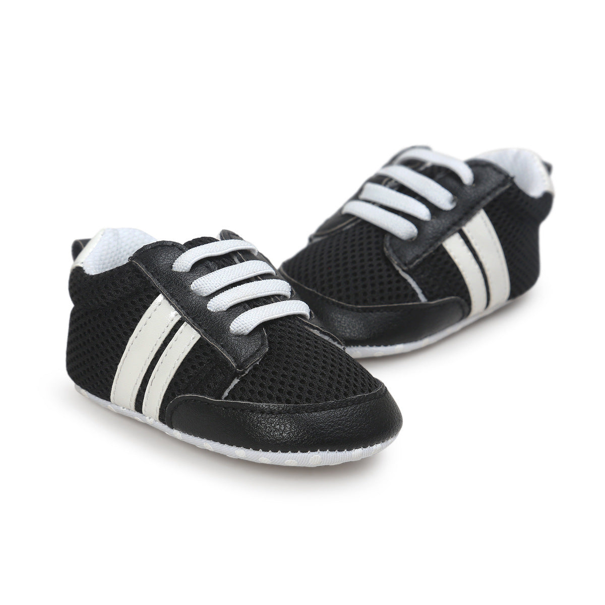 Soft Newborn Sneakers - Cozy Nest